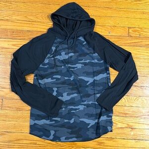 Men’s Camo Express Lightweight Hoodie